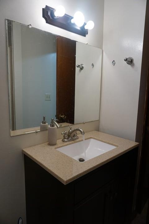 108 Carr St, Springfield, MA 01118 photo 18