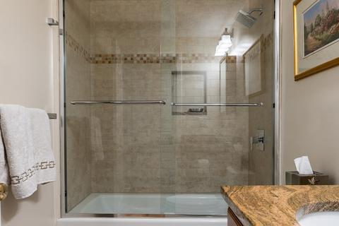 41 Grasmere Rd, Needham, MA 02494 photo 17