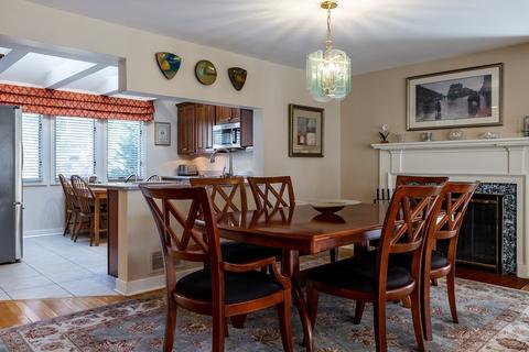 41 Grasmere Rd, Needham, MA 02494 photo 10