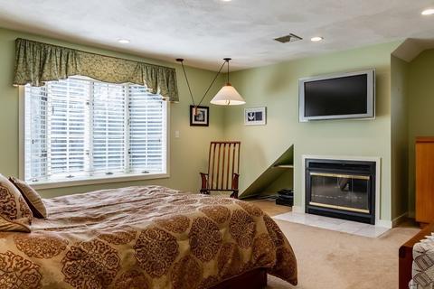 41 Grasmere Rd, Needham, MA 02494 photo 20
