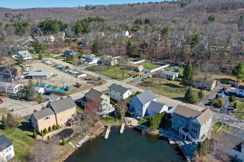 35 Hall Rd, Webster, MA 01570 photo 2