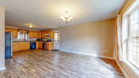 35 Hall Rd, Webster, MA 01570 photo 4