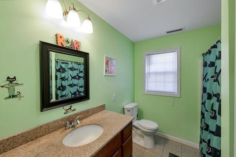 77 Laurence St, Springfield, MA 01104 photo 18