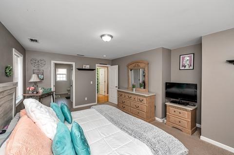 77 Laurence St, Springfield, MA 01104 photo 13
