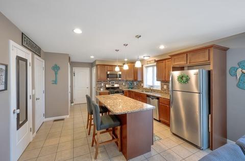 77 Laurence St, Springfield, MA 01104 photo 7