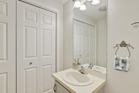 18 Cadman Rd, Mendon, MA 01756 photo 15