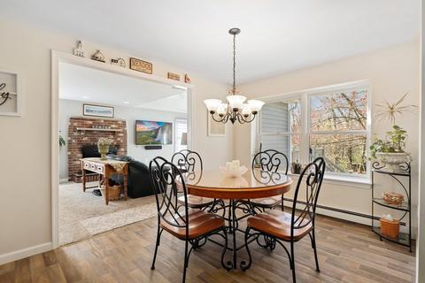 18 Cadman Rd, Mendon, MA 01756 photo 11
