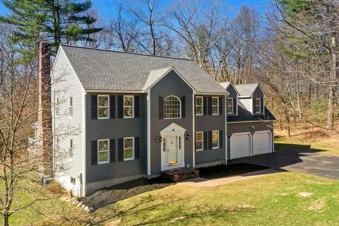 18 Cadman Rd, Mendon, MA 01756 photo 2