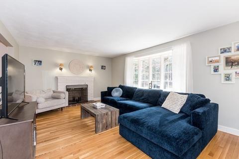 21 Longmeadow Dr, Canton, MA 02021 photo 6