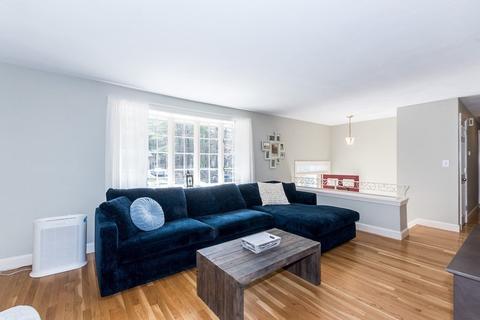 21 Longmeadow Dr, Canton, MA 02021 photo 7