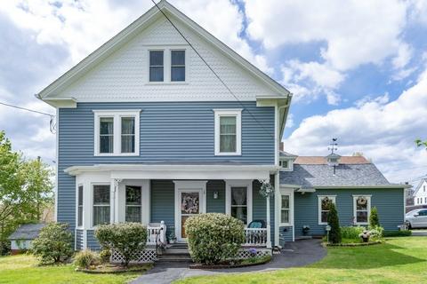 20 Church St, Ware, MA 01082 photo 2