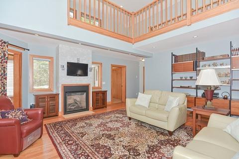 14 River St, Upton, MA 01568 photo 3