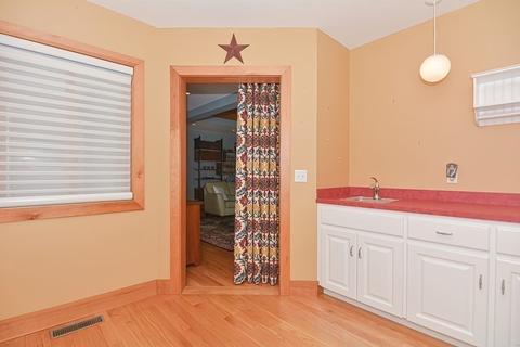 14 River St, Upton, MA 01568 photo 7
