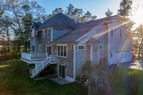 91 Maple Springs Rd, Wareham, MA 02571 photo 3
