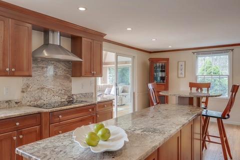 55 Robert Rd, Stow, MA 01775 photo 5