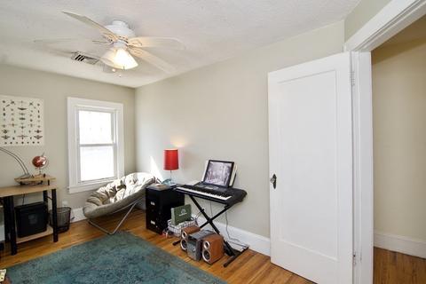 14 Benz St, Springfield, MA 01118 photo 33