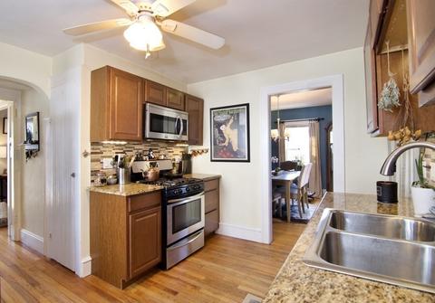 14 Benz St, Springfield, MA 01118 photo 7