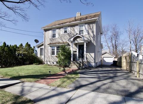 14 Benz St, Springfield, MA 01118 photo 1