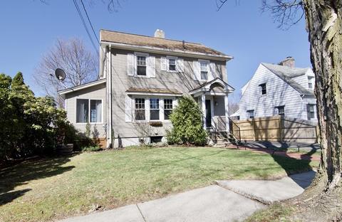 14 Benz St, Springfield, MA 01118 photo 3