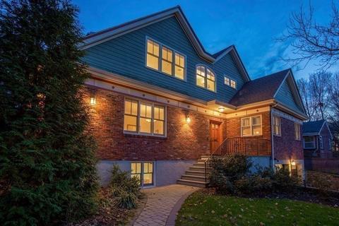 100 Jordan, Brookline, MA 02446 photo 31