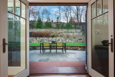 100 Jordan, Brookline, MA 02446 photo 18