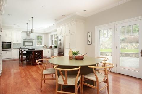 100 Jordan, Brookline, MA 02446 photo 4