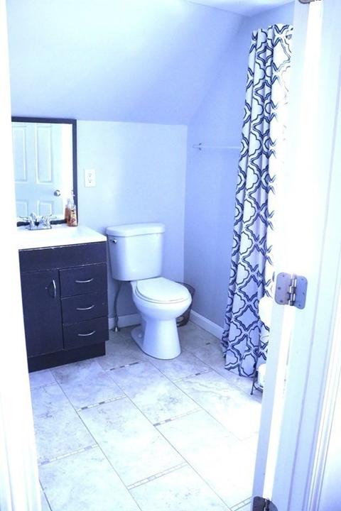 22 Wayne St, Worcester, MA 01603 photo 15