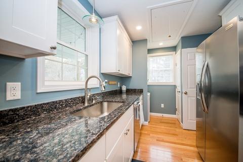 6 Leonard St, Wareham, MA 02576 photo 6