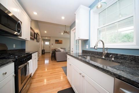 6 Leonard St, Wareham, MA 02576 photo 4