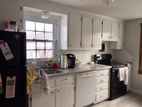 155 Mayflower Rd, Springfield, MA 01118 photo 3