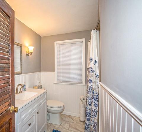 76 Willowbrook Dr, Springfield, MA 01129 photo 17