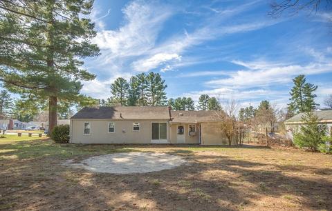 76 Willowbrook Dr, Springfield, MA 01129 photo 33
