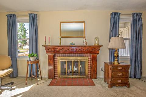 76 Willowbrook Dr, Springfield, MA 01129 photo 12