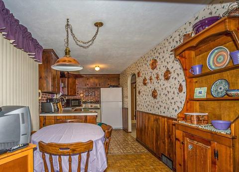 76 Willowbrook Dr, Springfield, MA 01129 photo 7