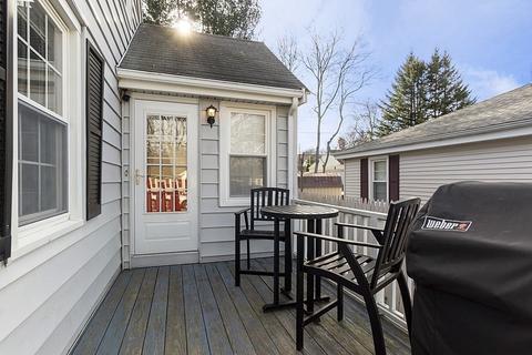 16 Hilton Ave, Worcester, MA 01604 photo 3