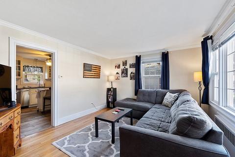 16 Hilton Ave, Worcester, MA 01604 photo 13
