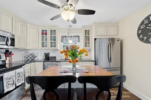 16 Hilton Ave, Worcester, MA 01604 photo 7
