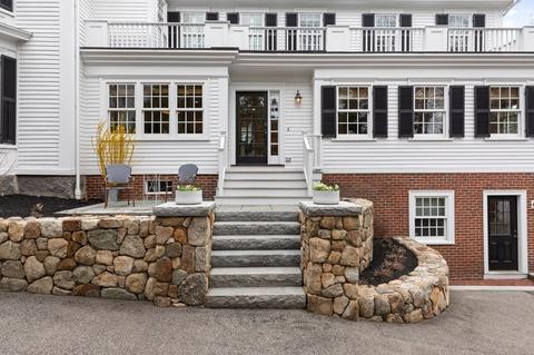 33 Lincoln, Hingham, MA 02043 photo 3