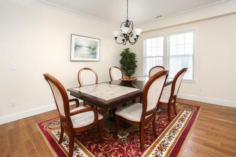 96 Beals St #2, Brookline, MA 02446 photo 8