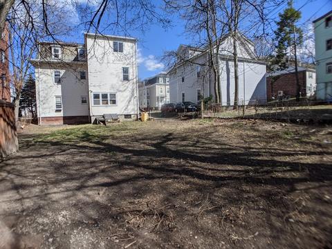 17 Wachusett St, Worcester, MA 01609 photo 2