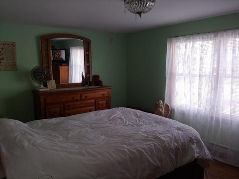 7 Sutton Ln, Worcester, MA 01603 photo 9