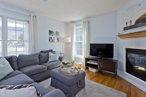 1 Park Ave, Easthampton, MA 01027 photo 9