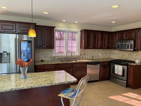 231 Pondview, Springfield, MA 01118 photo 6