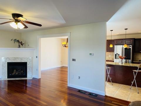 231 Pondview, Springfield, MA 01118 photo 5