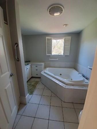 1 Jacks Pl, Fairhaven, MA 02719 photo 7