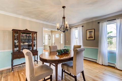 25 Crestview Dr, Mendon, MA 01756 photo 7