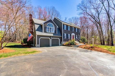 25 Crestview Dr, Mendon, MA 01756 photo 2