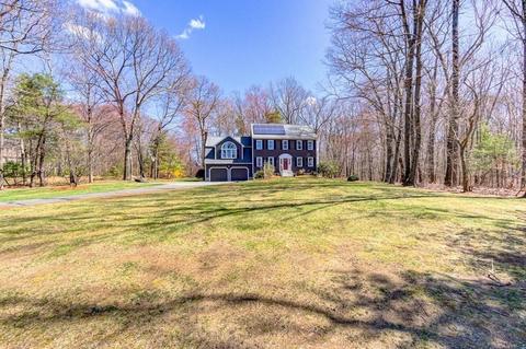 25 Crestview Dr, Mendon, MA 01756 photo 38