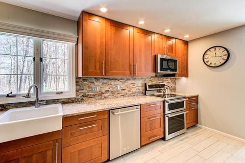 25 Crestview Dr, Mendon, MA 01756 photo 15