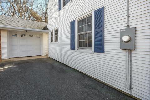 119 Bridle Path Rd, Springfield, MA 01118 photo 4